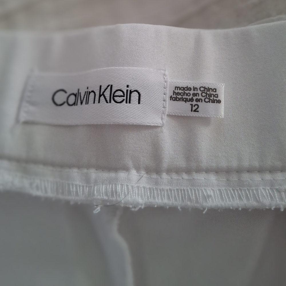 Calvin Klein White Slim Fit Summer Pants Size 12 - Picture 3 of 4